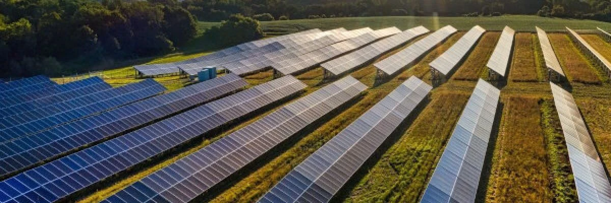 Umowa dzierżawy gruntu pod farmy fotowoltaiczne